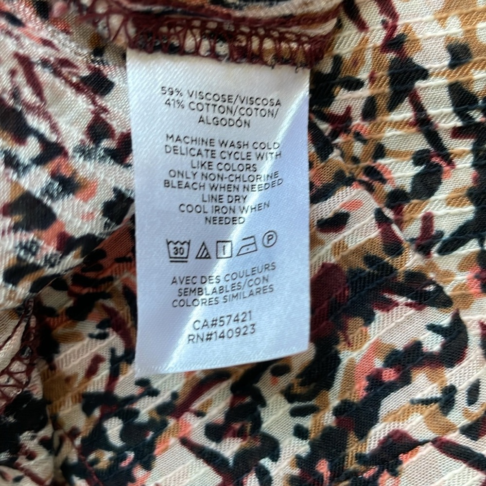 LOFT XS Pintucked Ruffle Shell top - Picture 12 of 13